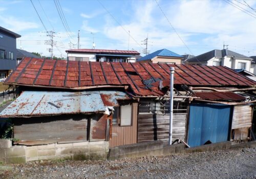 特定空き家のリスクとは